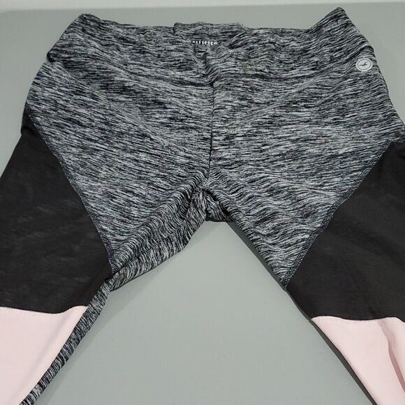 HOLLISTER large Cali sport 28x25 athletic leggings - Picture 6 of 8